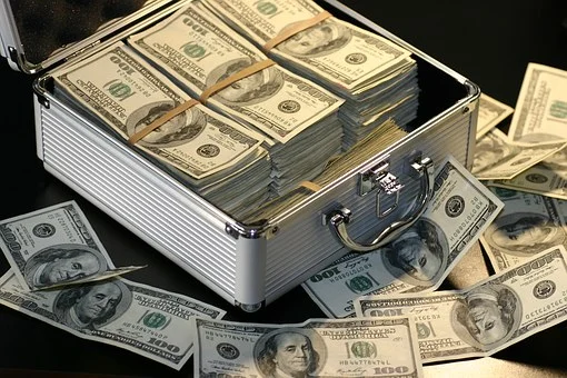公司注冊(cè)還需要實(shí)繳注冊(cè)資金嗎？填寫多少合適？