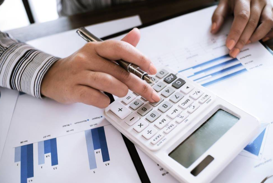 合理的籌劃方案，幫助企業(yè)渡過財(cái)稅難關(guān)。